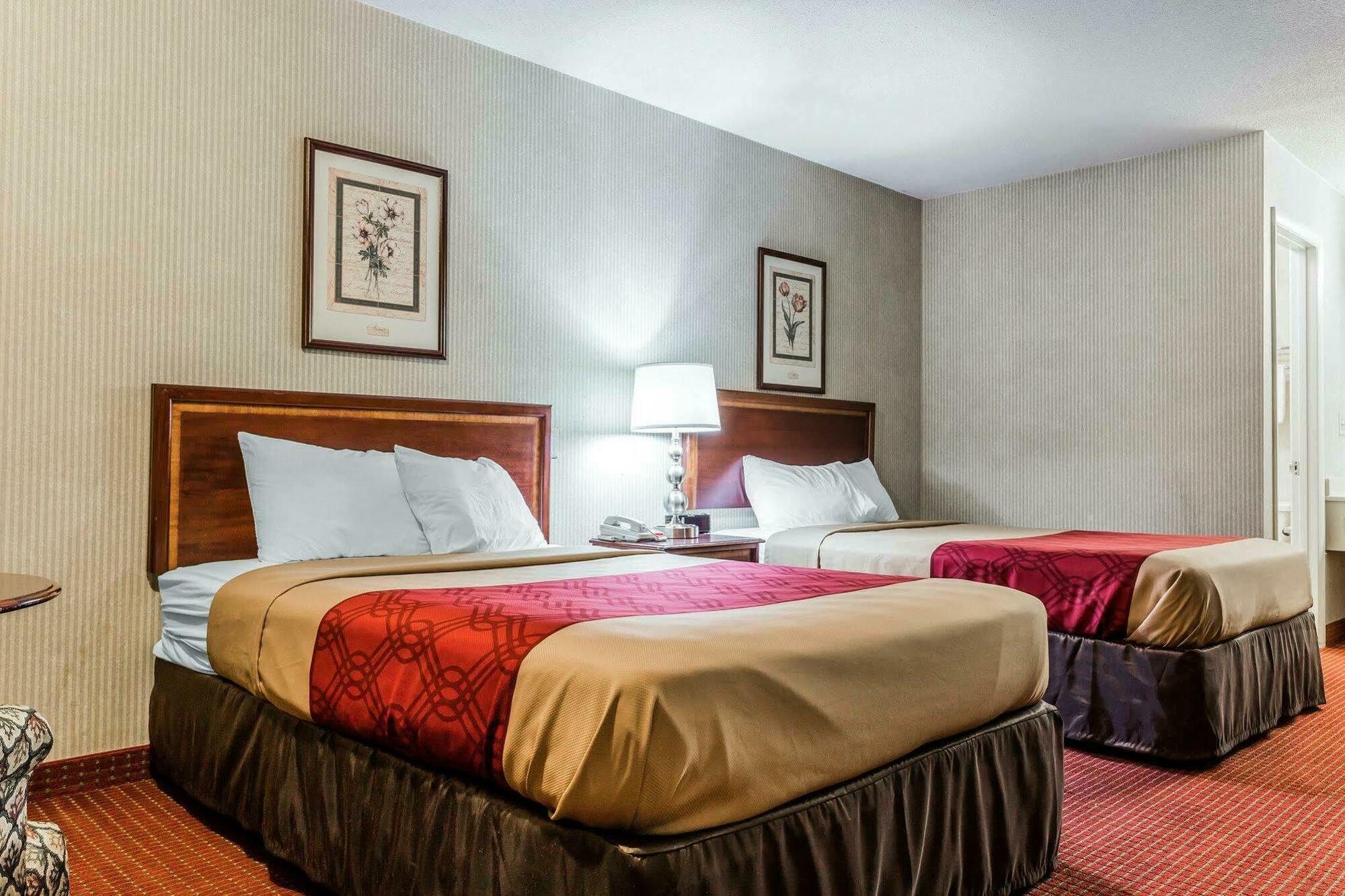 Econo Lodge Inn & Suites Matthews - Charlotte Eksteriør billede